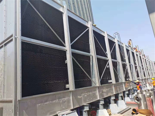 四個(gè)處理玻璃鋼冷卻塔內(nèi)壁防腐的步驟。